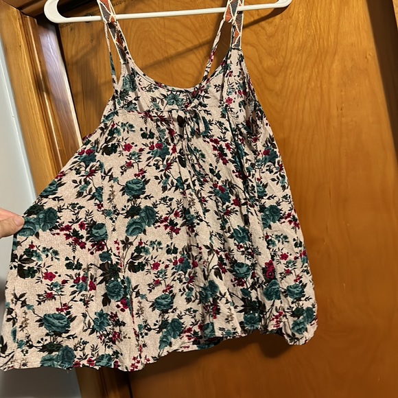 women’s tank top with fun back and floral designs - Picture 8 of 8